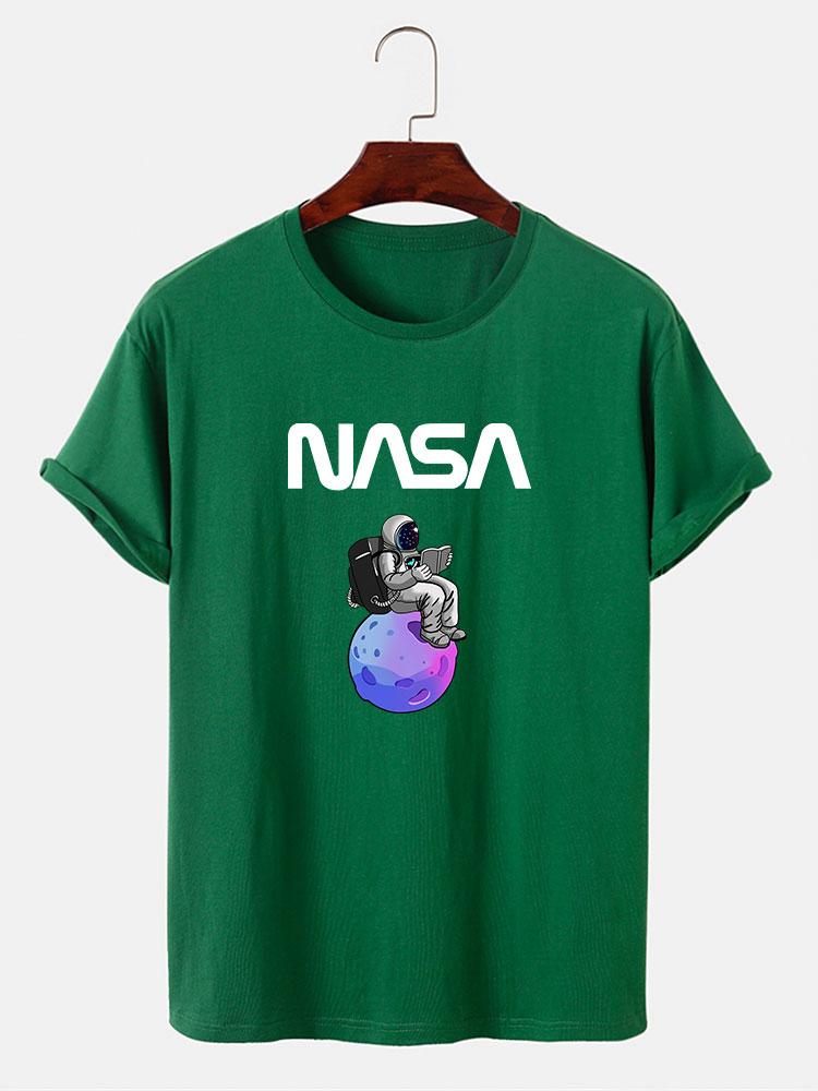 Klaus® | Astronaut Reading Book Print T-Shirt