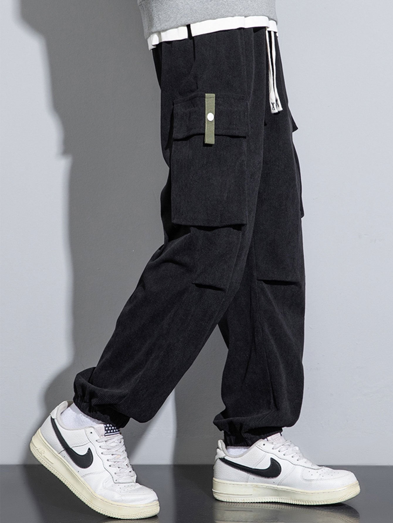 Godofredo® | Corduroy Cargo Jogging Pants