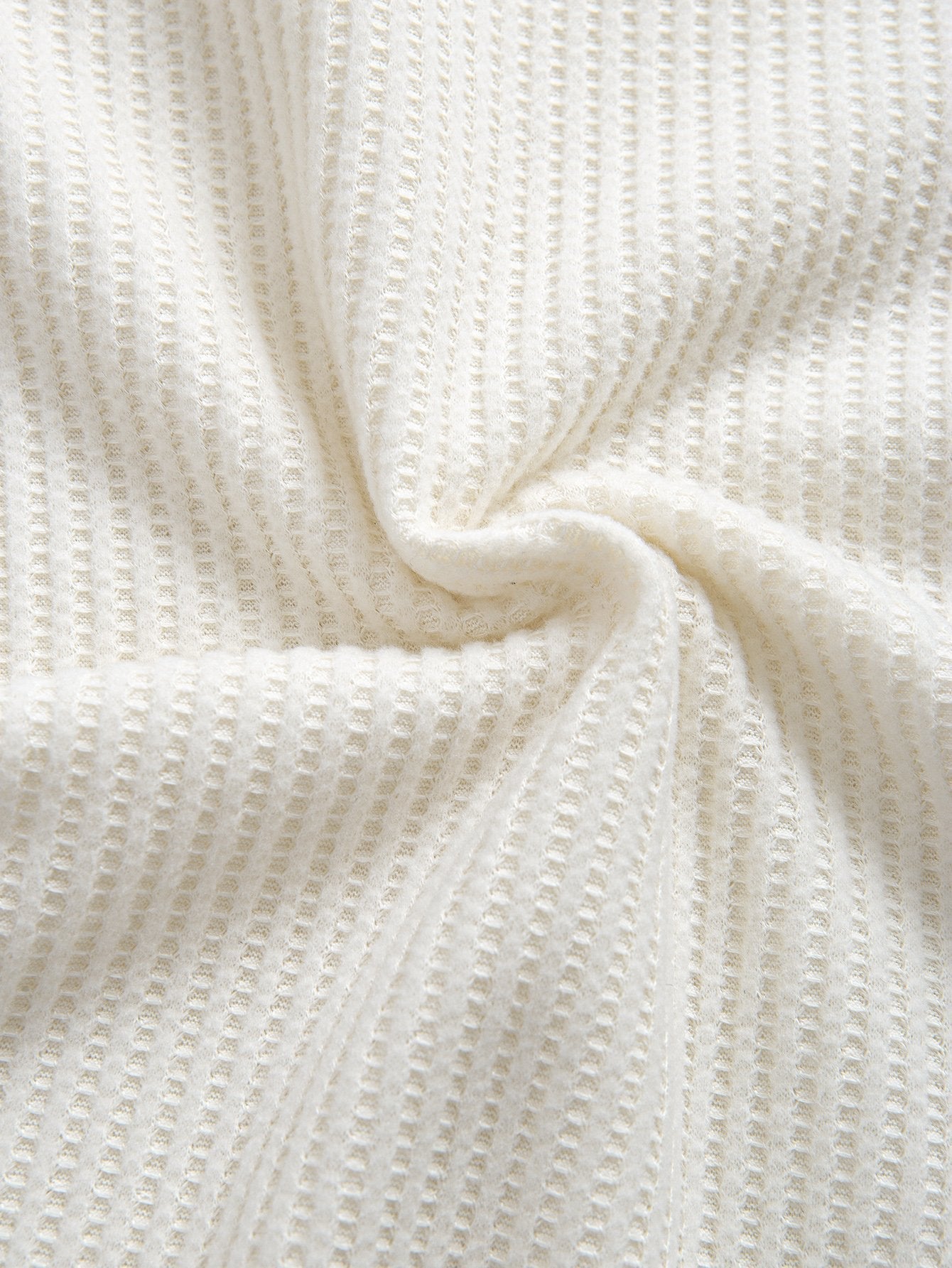 Serafín® | Knitted Waffle Arc Hem Hooded T-Shirt