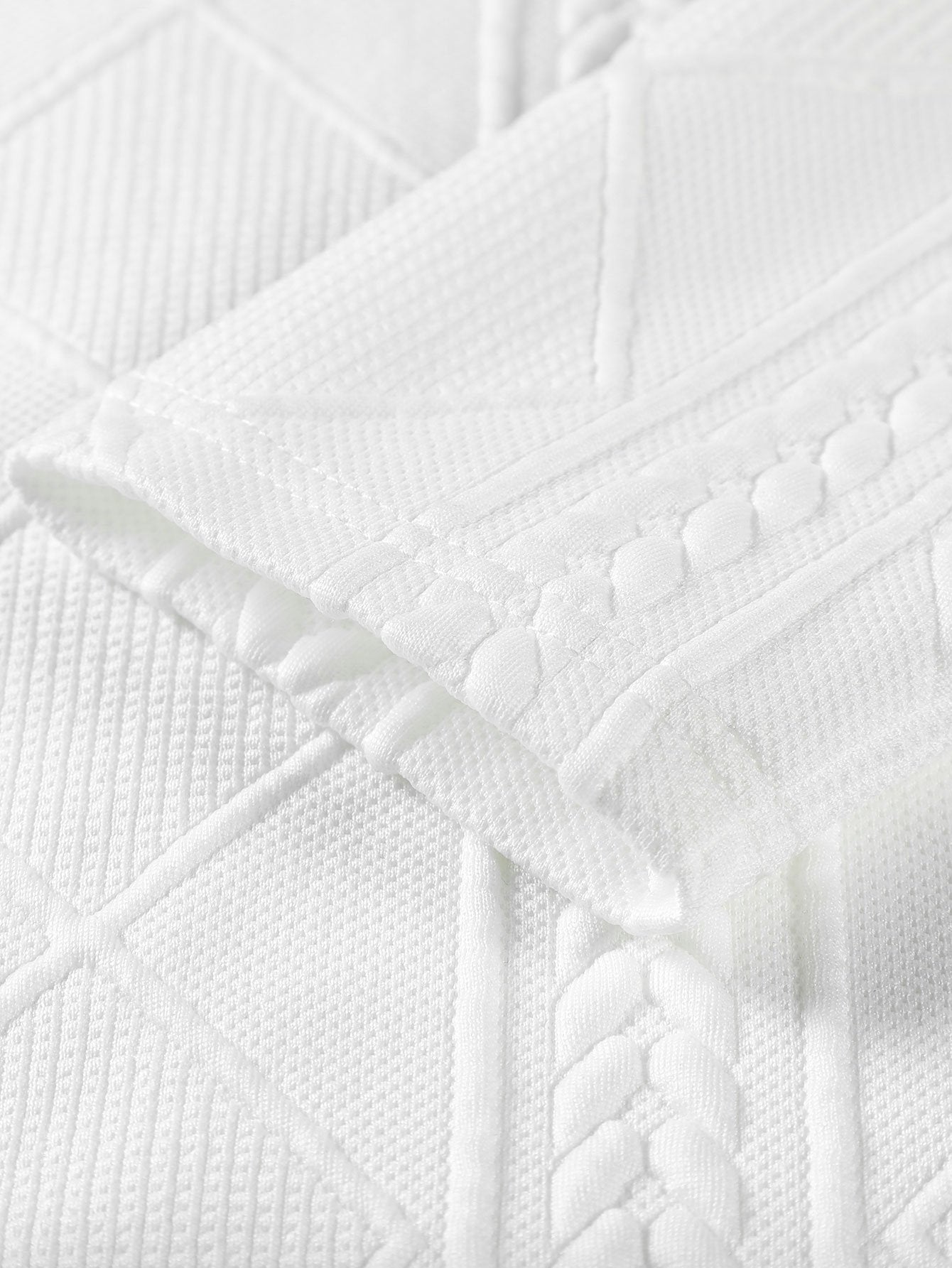 Lucas® | Long Sleeved T-Shirt With Curved Hem In Geometric Jacquard & Cargo Joggers In Corduroy With Drawstring