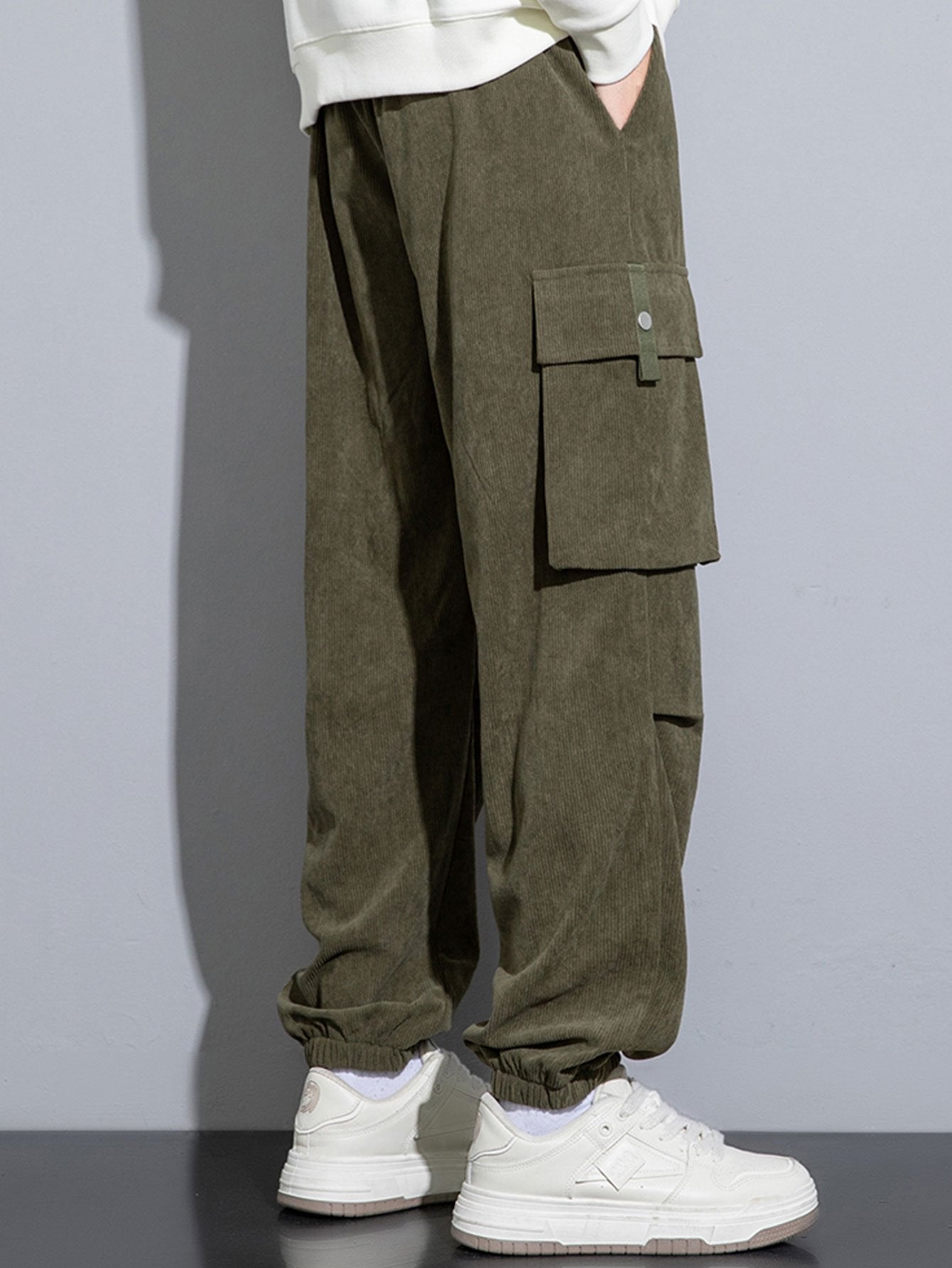 Amós® | Corduroy Cargo Jogging Pants