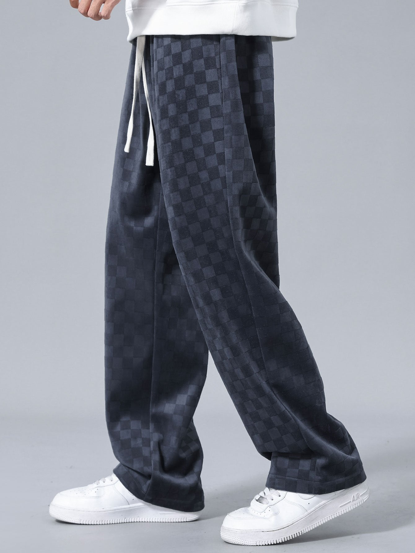 Emiliano® | Checkerboard Straight Leg Pants
