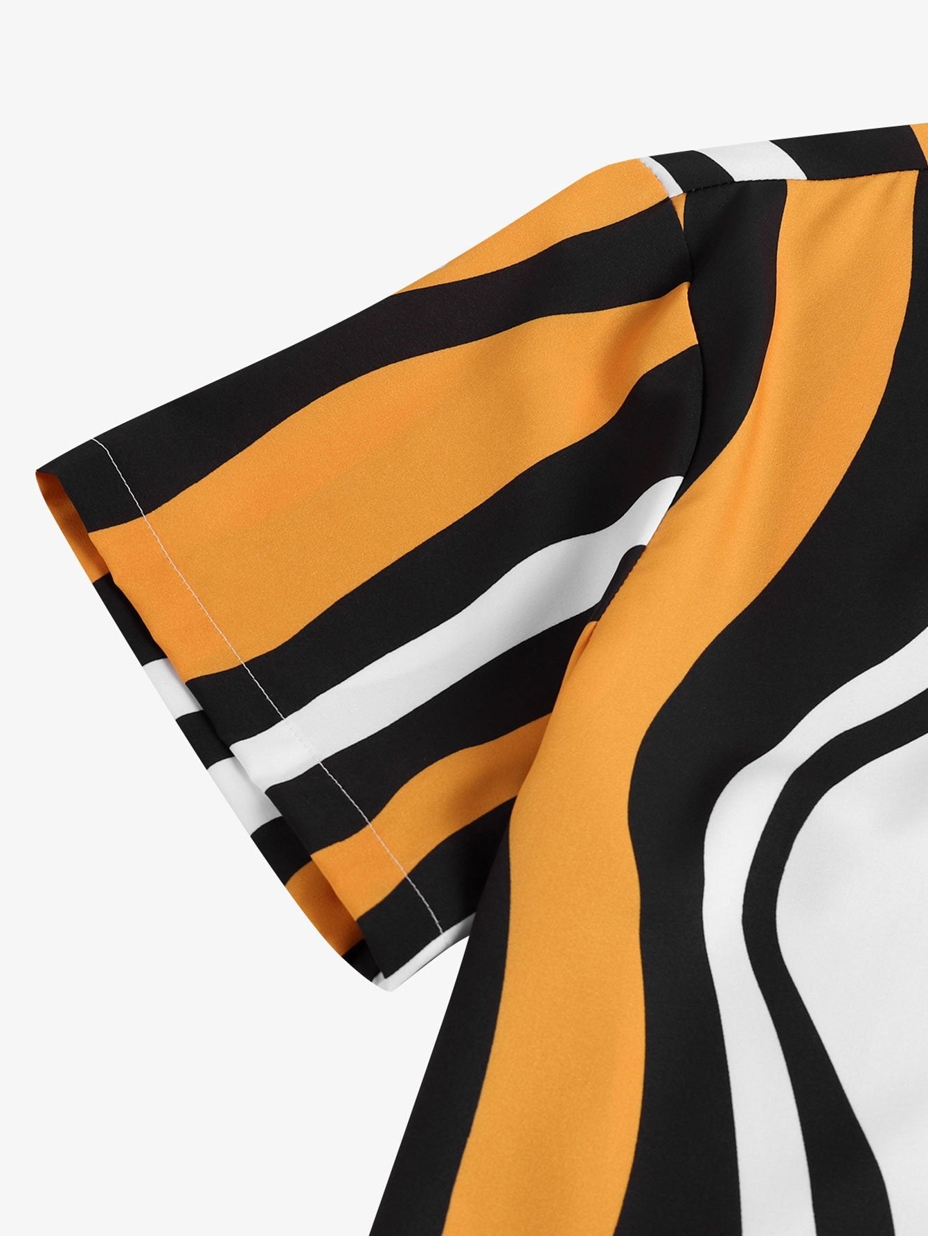 Armin® | Wavy Print Button Up Shirt