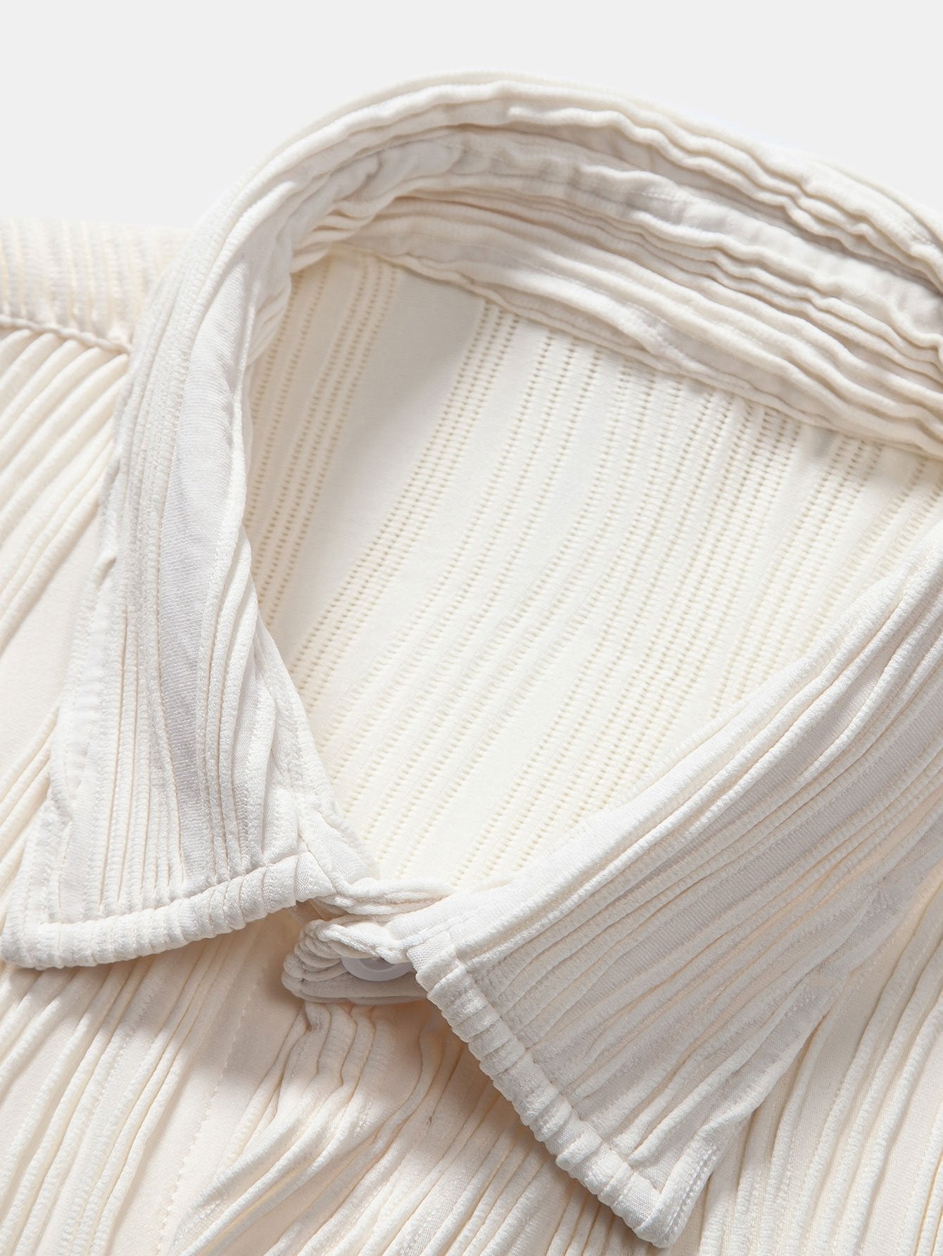 Basilio® | Wave Textured Button Up Shirt & Shorts