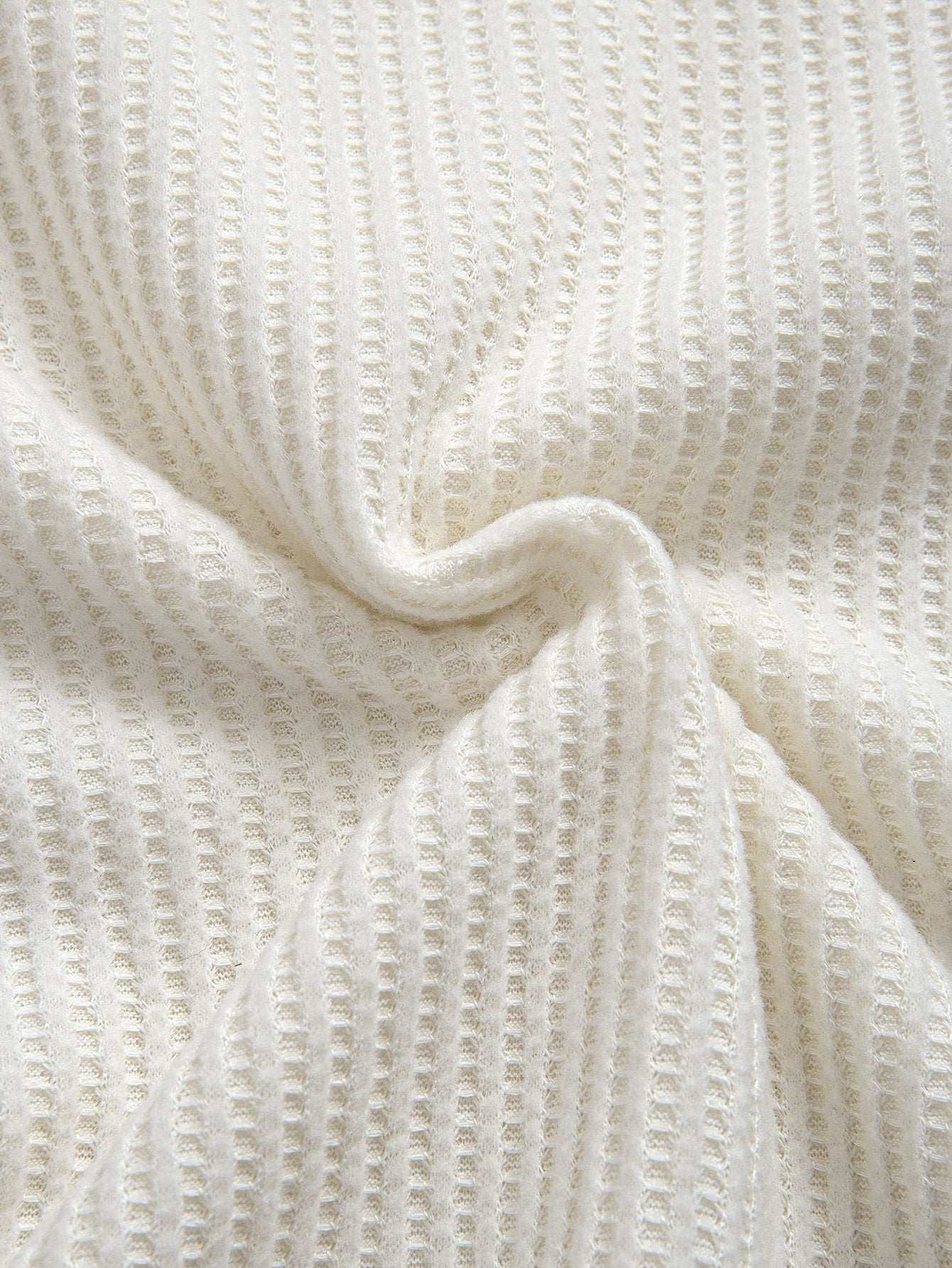 Secundino® | Knitted Waffle Arc Hem T-Shirt