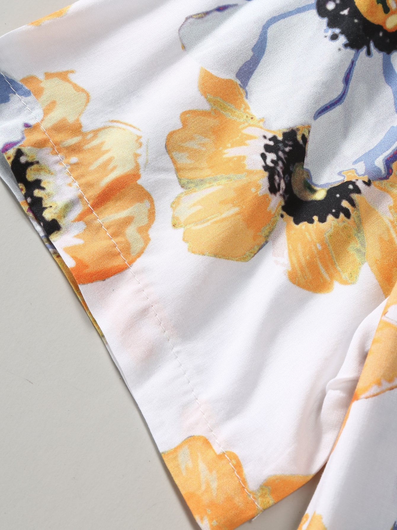 Anwyll® | Floral Print Button Up Shirt