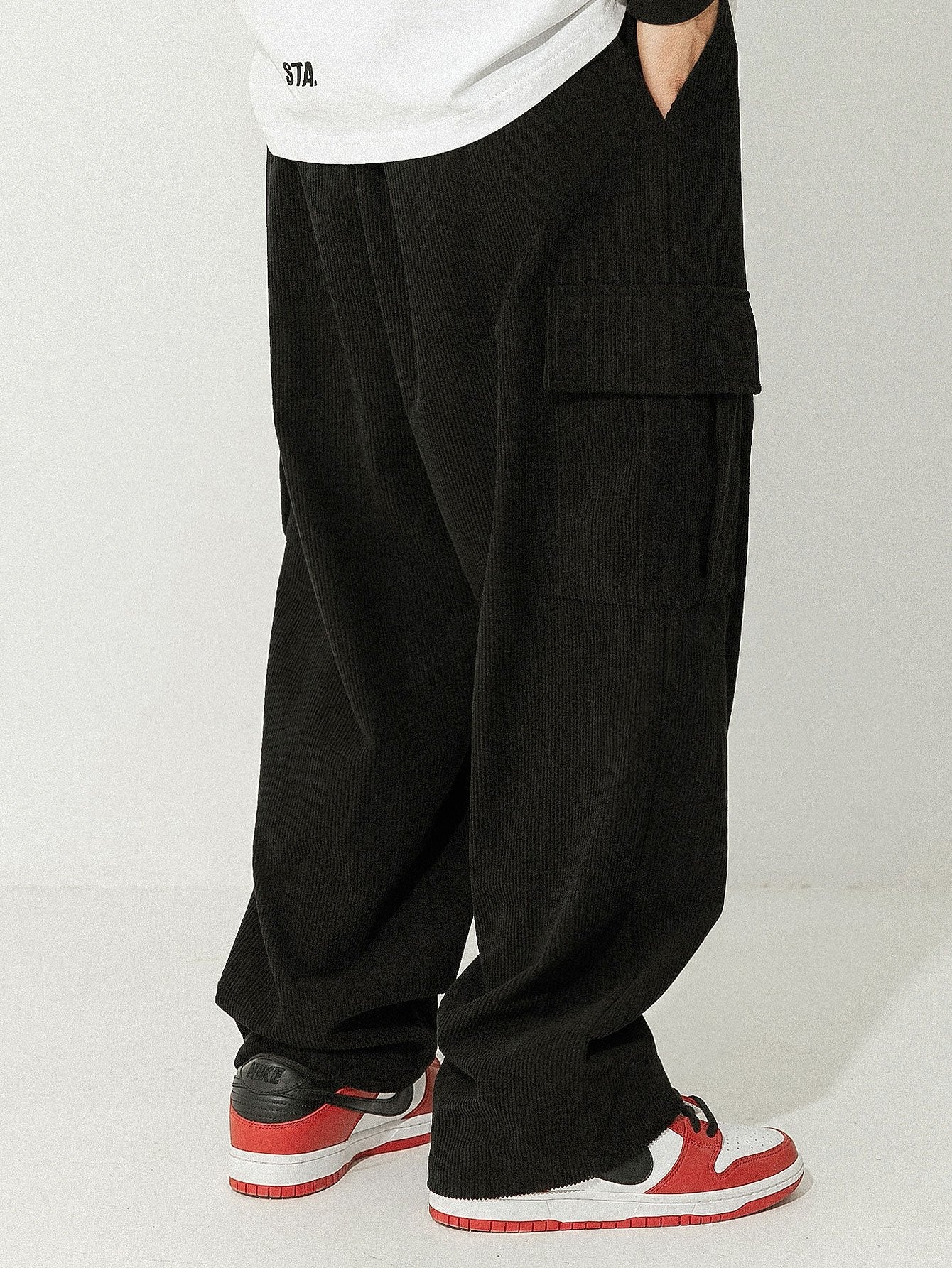 Italo® | Loose Fit Corduroy Cargo Pants
