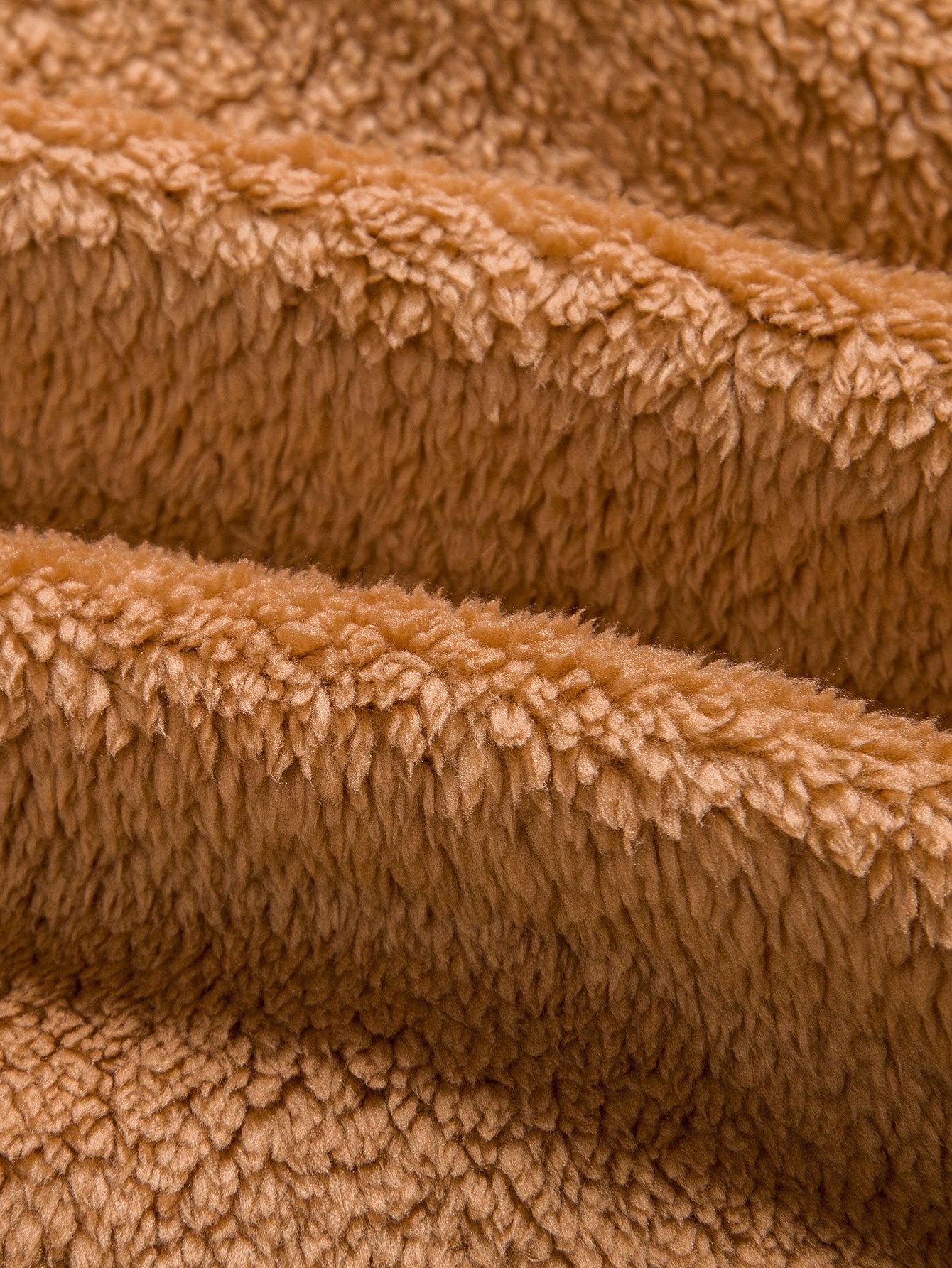 Randall | Basic Teddy Hoodie