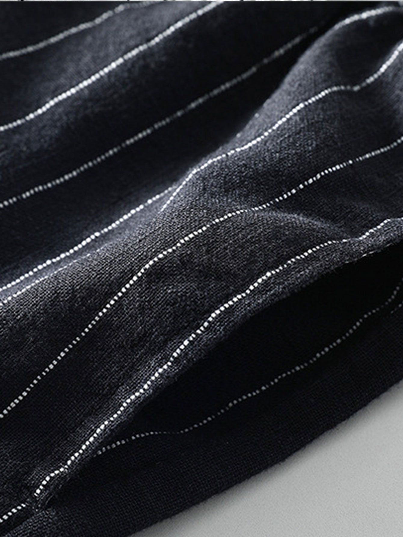 Barath® | Linen Cotton Blend Drawstring Striped Shorts