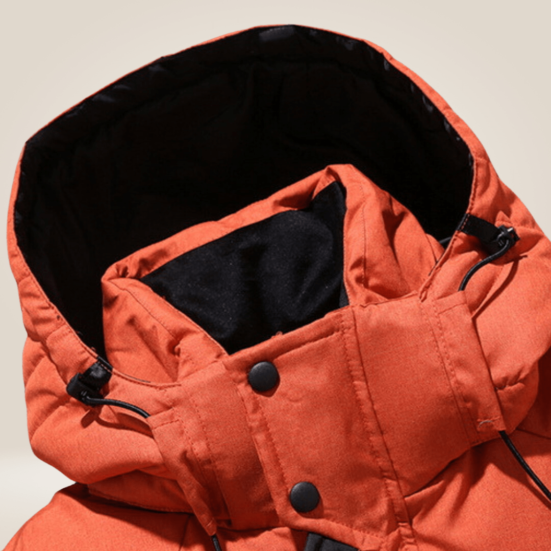 Paco | Warm hooded down jacket for adventure and comfort
