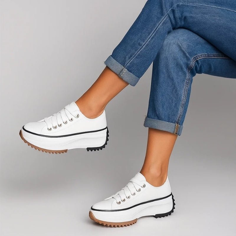 Oier | Comfortable sneakers with footbed
