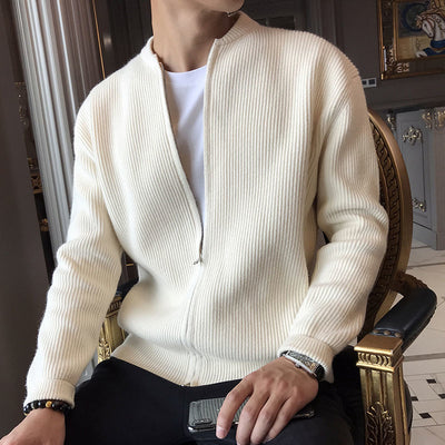 Charlie® | Modern men's sweater with zip